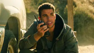 Задник до фильму"Під вогнем" #632119