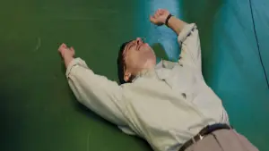 Задник до фильму"Марті Супрім. Геній комбінацій" #760734