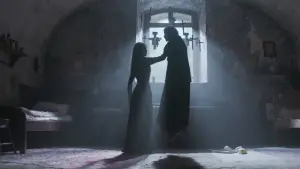 Задник до фильму"Закляття: Наші дні" #348751