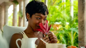 Задник до фильму"Кліпни двічі" #780324