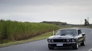 Задник до фильму"Скажені перегони" #350667