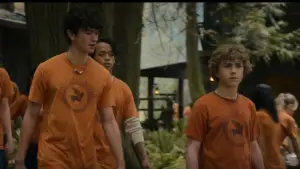 Задник до фильму"A Hero