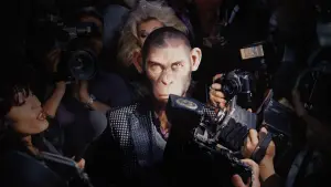 Задник до фильму"Роббі Вільямс: Better Man" #575353