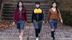 Задник до фильму"아메바 소녀들과 학교괴담: 개교기념일" #811627