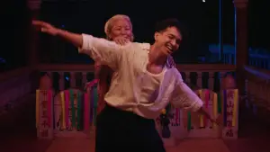 Задник до фильму"Улюблений онук" #734961