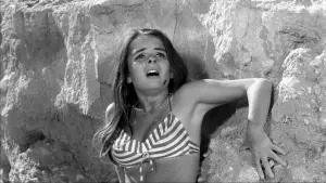 Задник до фильму"Вбий, вбий їх, кицька!" #467245