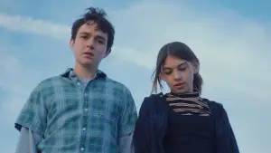 Задник до фильму"Room Temperature" #780617