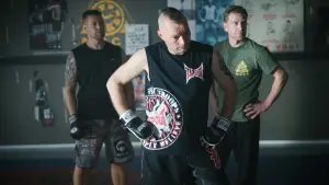 Задник до фильму"Hölmö nuori sydän" #768381