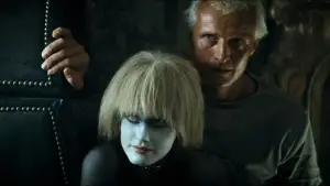 Задник до фильму"Той, хто біжить по лезу" #563475