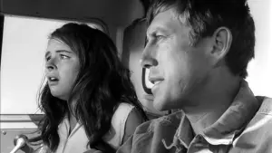 Задник до фильму"Вбий, вбий їх, кицька!" #467235