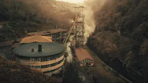 Задник до фильму"Інф’єсто" #384654