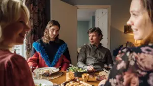 Задник до фильму"Neljä pientä aikuista" #757977