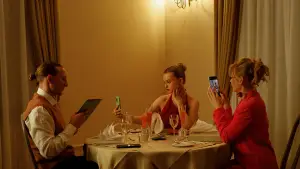 Задник до фильму"Babystar" #776325