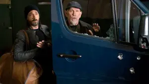 Задник до фильму"Ланцюговий Пес" #340469