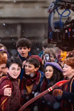 Постер до фильму"Finding Harry: The Craft Behind the Magic" #795856