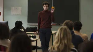 Відео до фільму A Real Job | A Real Job / Un m&eacute;tier s&eacute;rieux (2023) - Trailer (French)