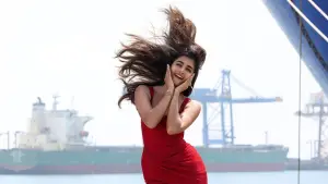 Задник до фильму"Кулі" #605909