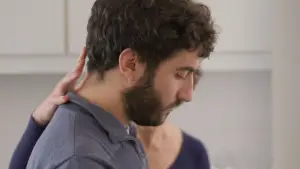 Задник до фильму"Un movimiento extraño" #757374