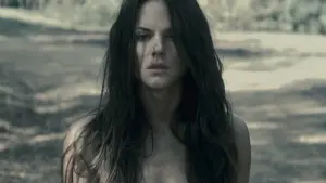 Задник до фильму"Я плюю на ваші могили" #318850