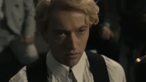 Задник до фильму"Голодні ігри: Балада про співочих пташок і змій" #591503