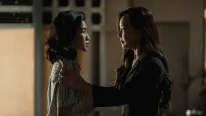 Задник до фильму"สุสานคนเป็น" #855348