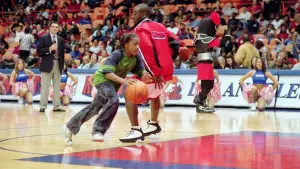 Задник до фильму"Як Майк" #304417