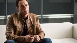 Задник до фильму"Останній найманець" #328364