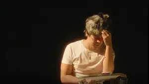 Задник до фильму"Color Theories by Julio Torres. A Guide to Seeing the World" #773350