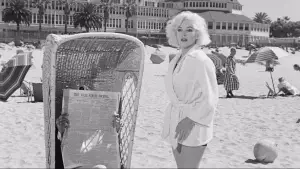 Задник до фильму"У джазі тільки дівчата" #750579