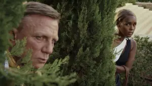 Задник до фильму"Ножі наголо: Скляна цибуля" #592476