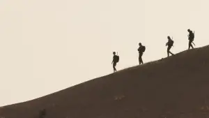 Задник до фильму"Стара гвардія" #692908