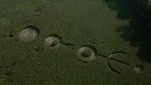 Задник до фильму"Знаки" #670361