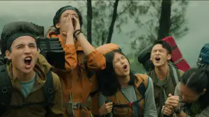 Задник до фильму"Petaka Gunung Welirang" #850411