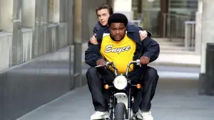 Задник до фильму"Агент Коді Бенкс 2: Пункт призначення Лондон" #506004