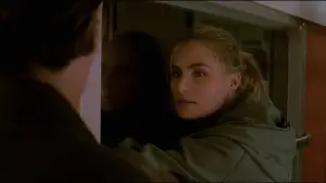 Задник до фильму"Дев