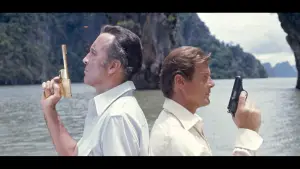 Задник до фильму"007: Чоловік із золотим пістолетом" #807596