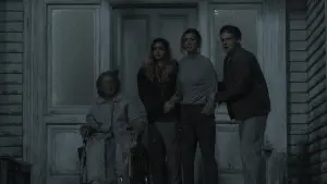 Задник до фильму"Evil Dead Burn" #827711
