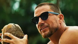 Задник до фильму"Кліпни двічі" #780317