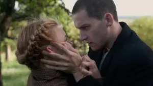 Задник до фильму"Лоре" #708274