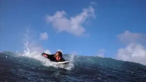 Задник до фильму"На гребені хвилі" #790052