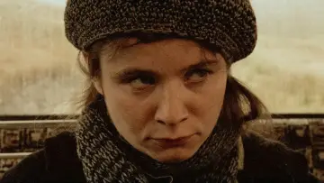 Задник до фильму"Розсікаючи хвилі" #906968
