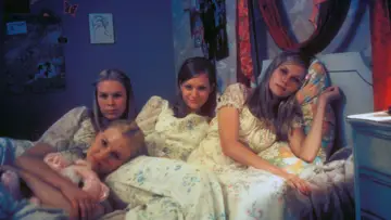 Задник до фильму"Цнотливі самогубиці" #703954