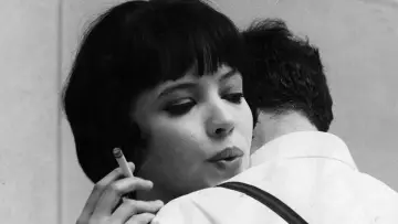 Задник до фильму"Жити своїм життям" #983813