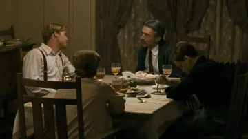 Задник до фильму"Там, де тече ріка" #852710