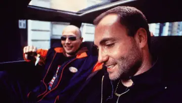 Задник до фільму "Дилер" #765901