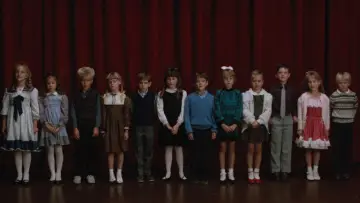 Задник до фильму"Літаком, потягом, автомобілем" #675415