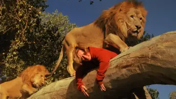 Задник до фильму"Roar" #432239