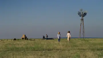 Задник до фильму"Безплідні землі" #667920