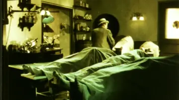 Задник до фільму "Doctor X" #494546
