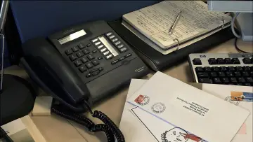Задник до фільму "Приховане" #1631732